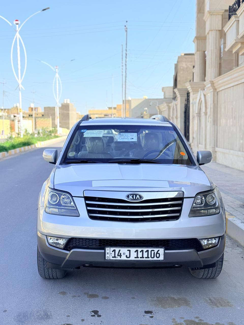 سلام عليكم 
اللبيع أو مراوس 
مهافي موديل 2009 رقم بصره حره تحويل مباشر رقم أنكليزي سنويه الغايه 2029 
وارد خليجي مكفوله كفاله عامه 
مواصفات سياره 
فتحه سقف 
لايت زنون
شاشه كبيره 
كامرا خلفيه 
تحكمات ستيرن كامله 
دواخل عسلي 
ويل كروم 
مانع انزلاق 
كشن كهربائي 
محرك 6 سلندر 
7 راكب+3 قطع تبريد 
وبعد بيها مواصفات 

سياره جاهزه وجديده الاخير 
كير محرك تبريد تخم تاير حداديه جاهزه الاخير 
السعر 115 
الاستفسار أكثر ***********
