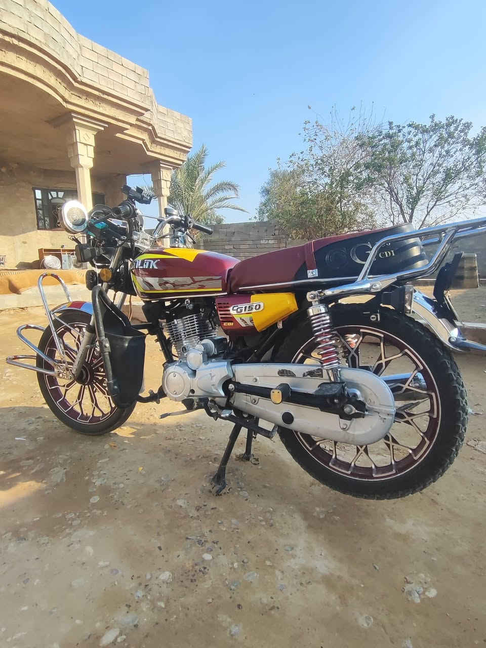 دراجه، 2024محرك كبس ممفتوح كهربائيات كلها شغاله باقي التفاصيل اتصل او خاص السعر650وبي مجال الشراي بي خير ويدلل *********** بيجي
