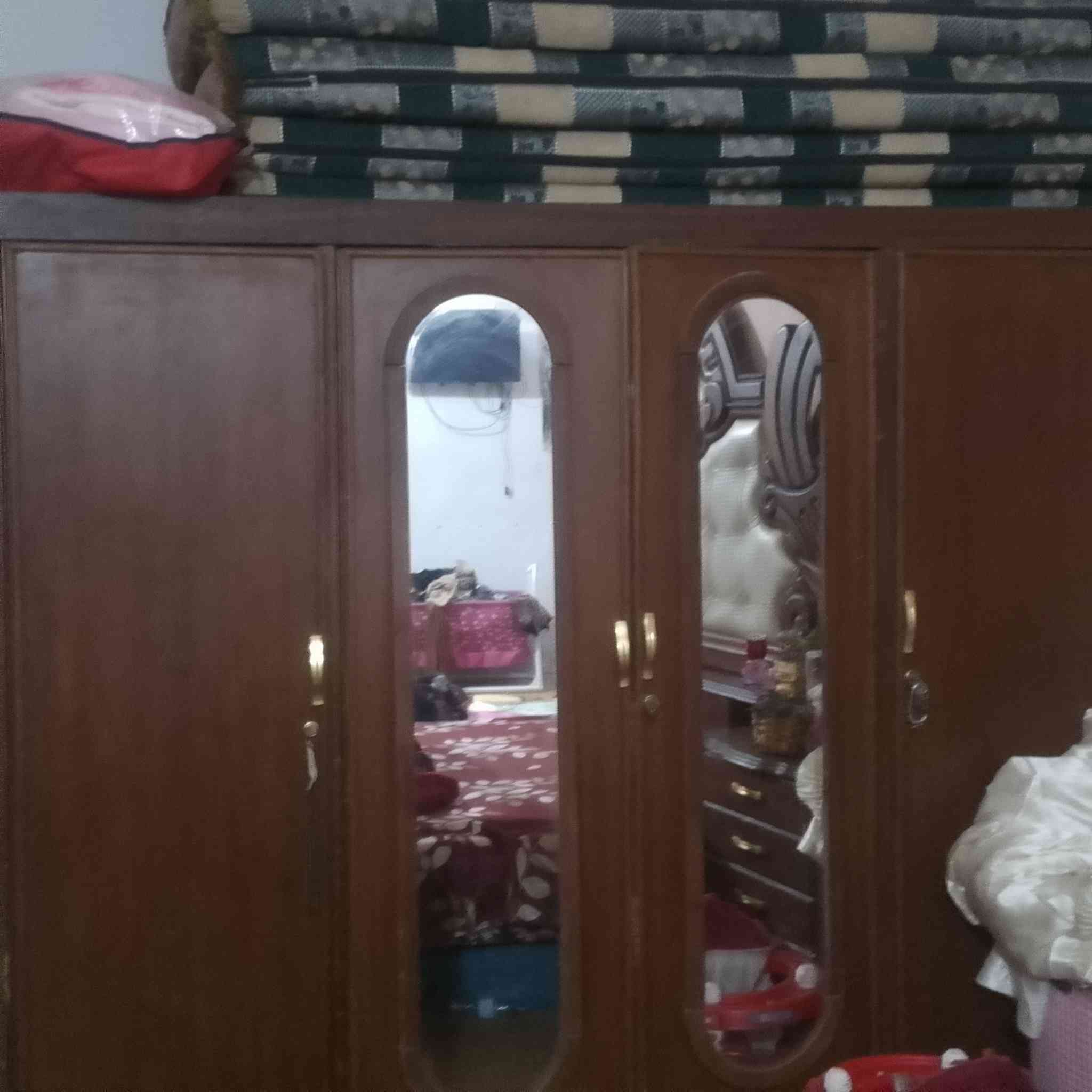 عرفه نوم صاج نضيفه اللبيع السعر 350 الرقم *********** مكان بغداد
