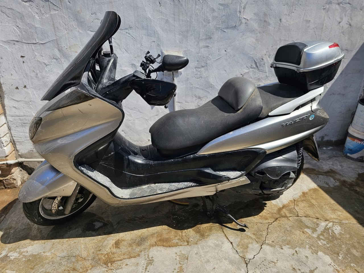 ماطور ياماها ماجسته للبيع حجم محرك 250 سي سي... للتواصل ***********
