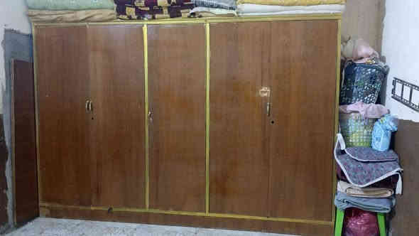 غرفة اخشاب تسكام للبيع مابيها اي نقص للبيعالاتصال***********
