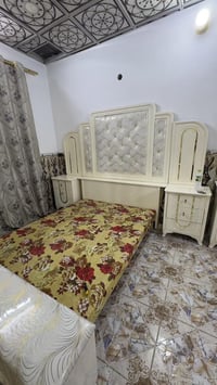 غرفة نجاره عراقيه جديده  للبيع 10قطع للتواصل 07815253643