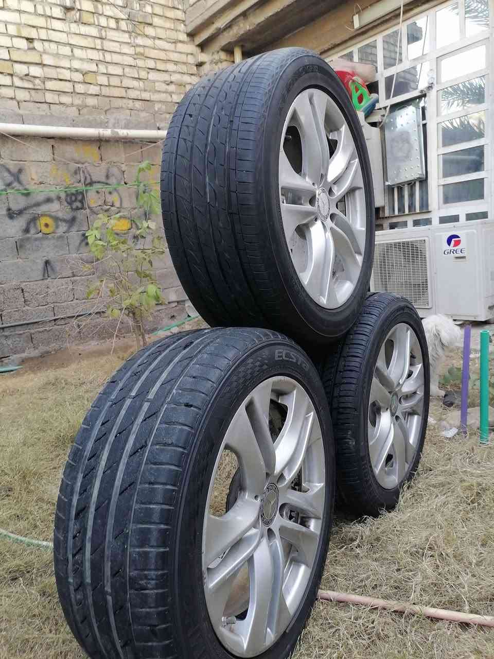 من رخصة الادمن المحترم عندي تخم ويل مع تخم تاير قياس 17.. ٤٥ ٢٤٥ الماني اصلي تك ويل بيه فطر ومصلح والبقيه انضاف التاير كوري للبيع السعر ٤٠٠ اوبيه مجال موبايل ***********
