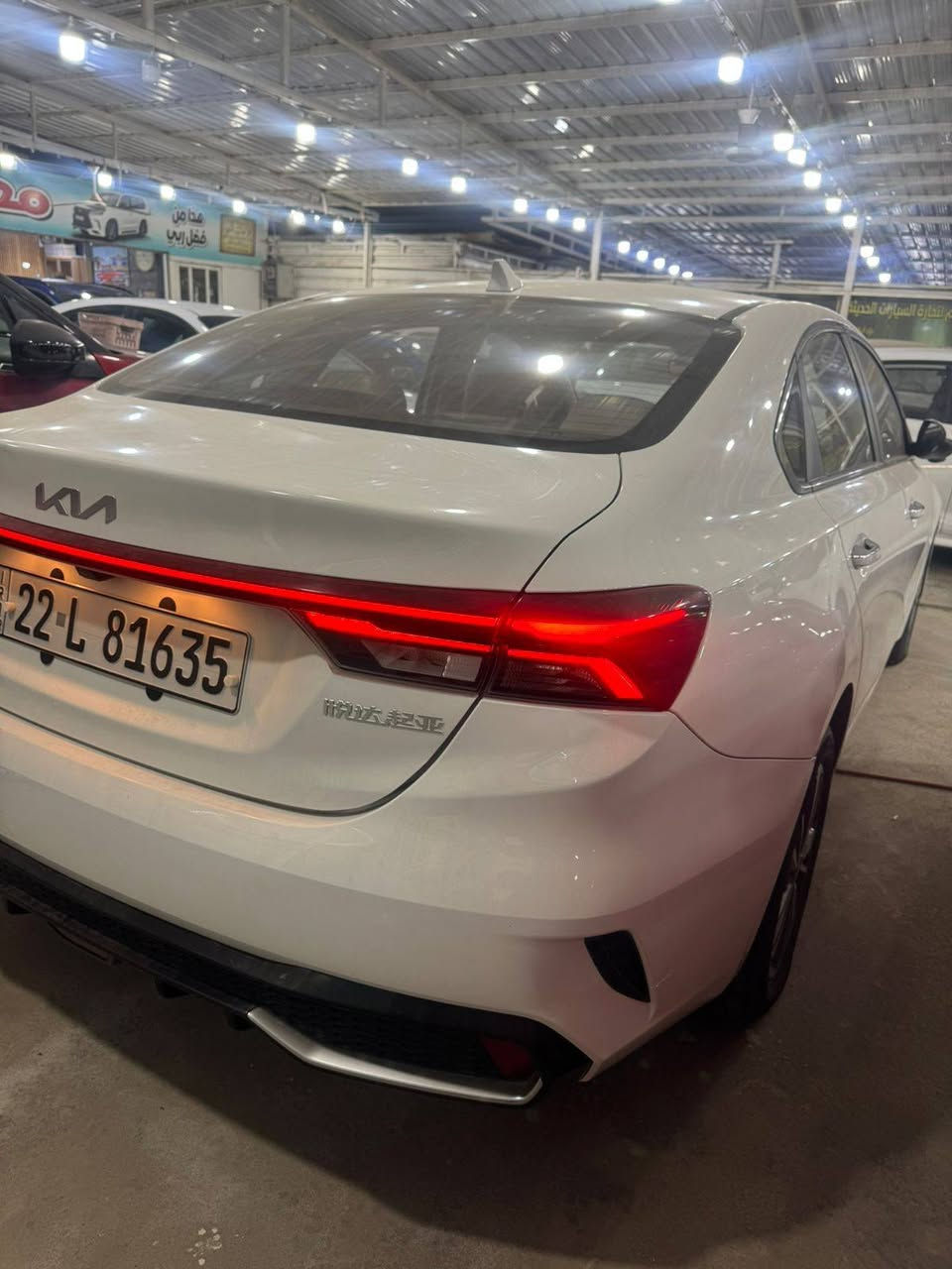 سلام عليكم K3 مديل 2022 مكفوله بيه بارد فقط فول موصفات تبريد قطعتين داخل رصاصي السعر 137مكلف بل نشر رقم صاحب السياره *********** السياره بصليخ
