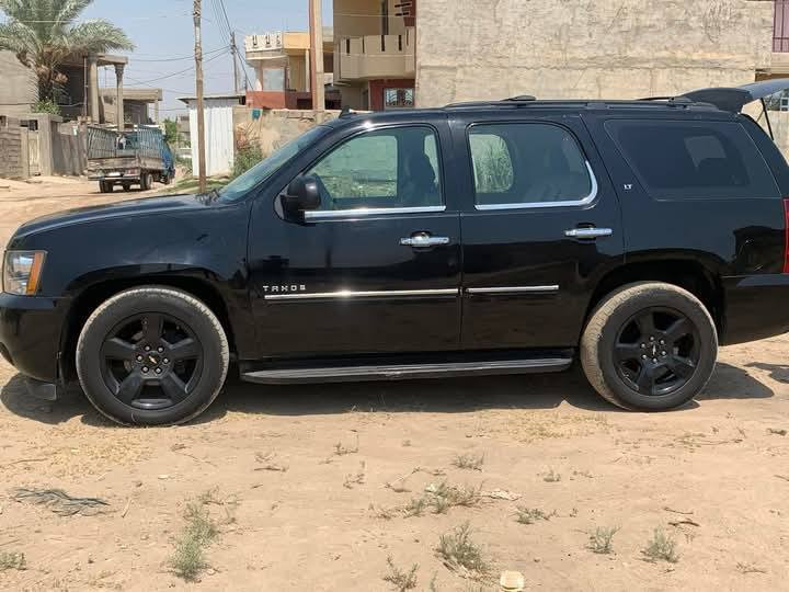 المواصفات  سياره تاهو LT اللون اسود موديل ٢٠١٤ مواصفات LTZ اشاره بالمري  شاشه كبيره +صغيره حساسات خلفيه  كشتات جلد  كشتات الاماميه كهربائيه تبريد +تدفئه فتحه بالقماره  DVD  ويل حجم ٢٠ اسود  كير محرك مكفول وارد امريكي وخير من الله  السعر المطلوب 26 $  يعني شدتين وستين ورقه وبيه مجال بسيط مكان السياره ديالى  الاتصال على الرقم ***********." *********** ابو عبدالله المشايخي
ملاحظه/السياره اصوليه رقم بغداد  جماعه الكلك لحد يتصل اصوليه اصوليه
