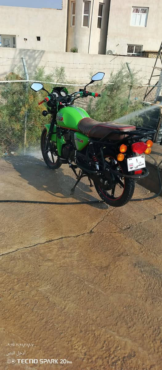 السلام عليكم دراجه دايوان للبيع موديل ٢٣ طالعه ٢٤ اوراق أصولي وكمرك مدفوع مكينه ١٥٠ دراجه كارتون مكان ناصريه سيدخيل الاستفسار اتصل ***********
