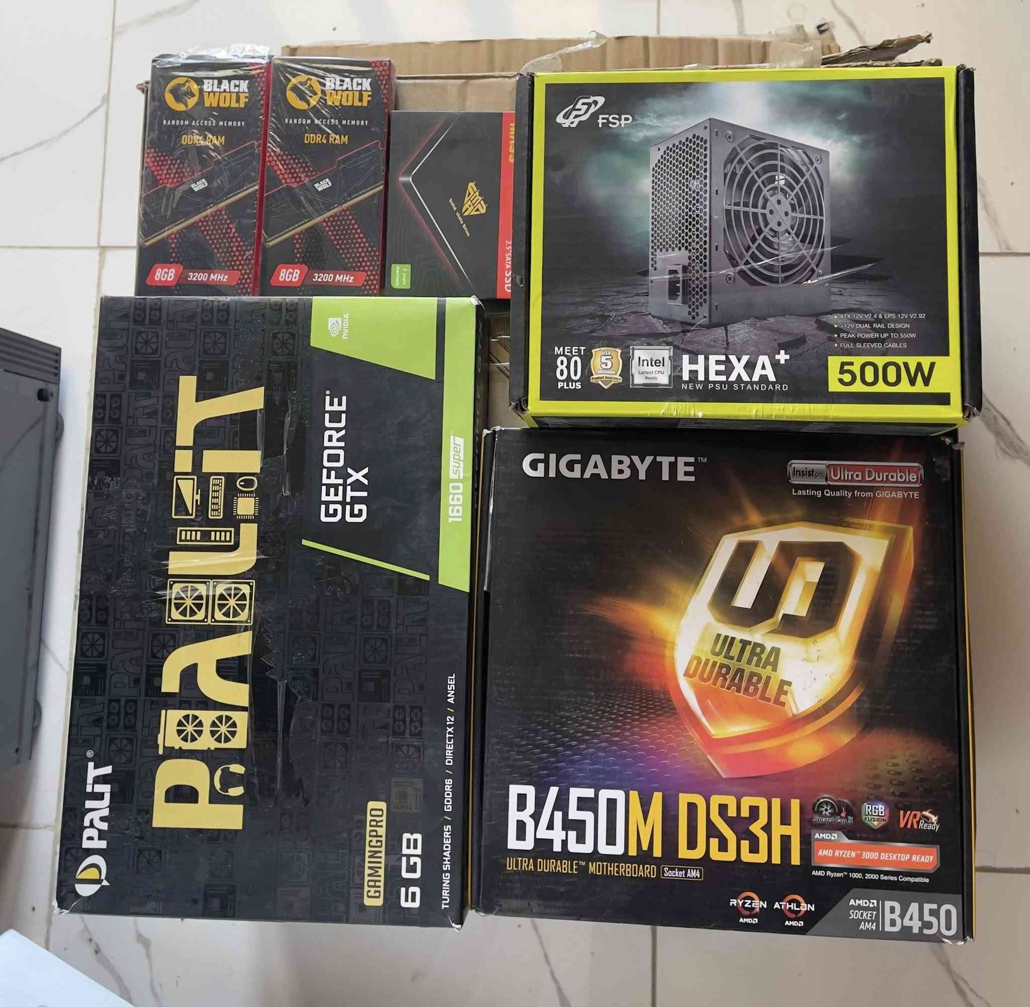 السلام عليكم
R5 2600x
1660 super
B450M DS3H
16G ram 3200
128 ssd
1t hdd
السعر ٤٧٥ الف ومبيها مجال بسيط استخدام شهرين فقط 
متوفر توصيل 🚚


**إذا كنت صاحب هذا الإعلان وتريد حذفه لأي سبب، رجاءا أرسل رسالة إلى الدعم الفني**