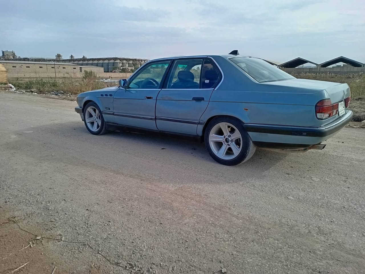 السلام عليكم
بي ام ٧٣٥
مكينه وكير جدد
مراوس او بيع
العنوان الديوانيه قضاء الشاميه السعر ٢٧ورقه وبي مجال
تحويل مباشر
حسب القناعه
رقم الموبايل ***********
