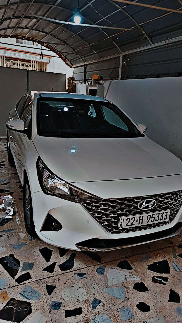 هونداي اكسنت موديل 22خليجي فول عده الفتحه قطعتين تبريد تثبيت سرعه حساسات خلفيه بيها توفير وقود السياره بعد احله من الصوره ضررها بل خليج جاملغ الامامي صبغ بس بدون قطره دواخل مابيها السعر 130وبيها مجال للطيبين ورجاءآ المو شراي لايجيني خاص رقم الهاتف ***********
