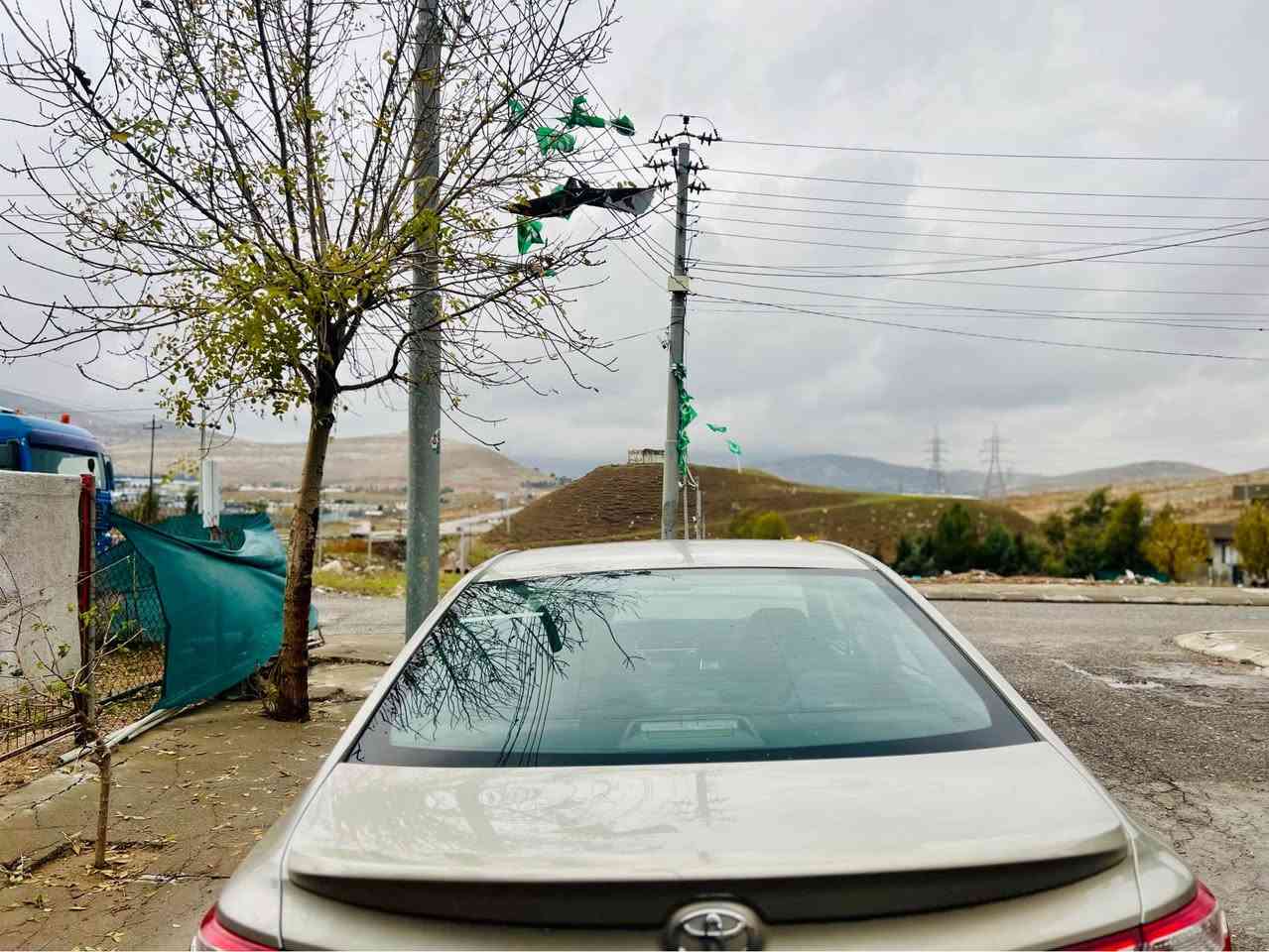 کامری ٢٠١٦ SE دوپارچە بۆیاخ گێرو مەکینە بە شەرت  بێ مەسرەفە ڕەقەمو سەنەوی تازەیە بەشەرتی تەحویل   بیتاقەی بەنزینی هەیە  نرخ ١٣٨ وەرەقەو مەجال 
 *********** كركوك, العراق
