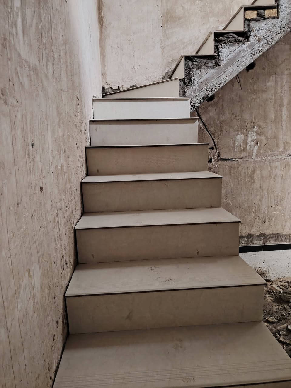 خلفه سيراميك بورسلين مرمر كاشي درجه اولى ***********
