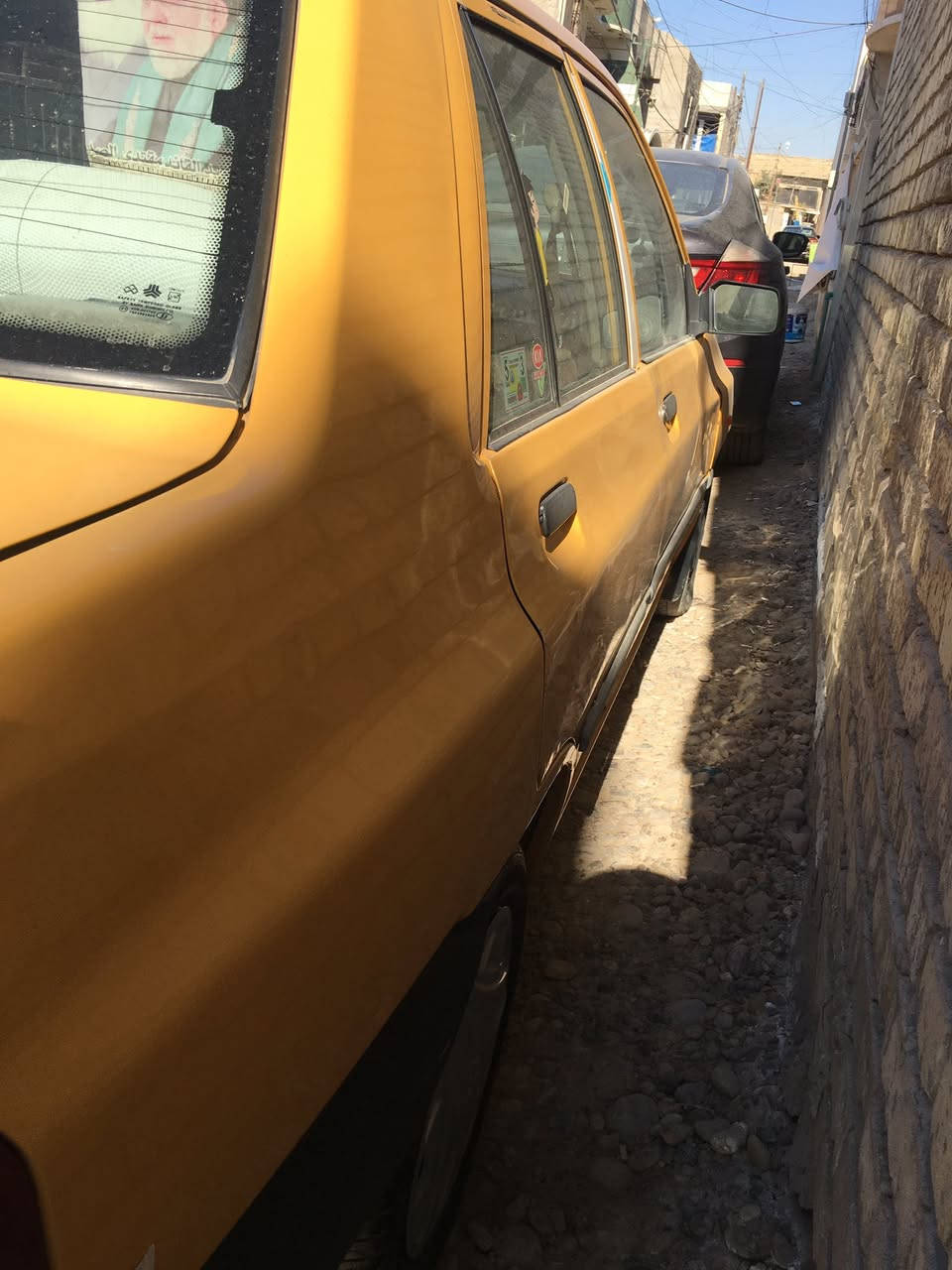 السلام عليكم مرخصت مدير الكروب سايبه موديل 2016بيه جاملغ امامي مبدل وجوه قبق البانزين ضربه خفيفه وشاصي واحد فطر صغير ومسوي سياره مرتبه شوفت عينك غرامه هيئه مصفره رقم جديد سنويه لل ٢٩ رقم ***********بغداد الدوره ٣٠
