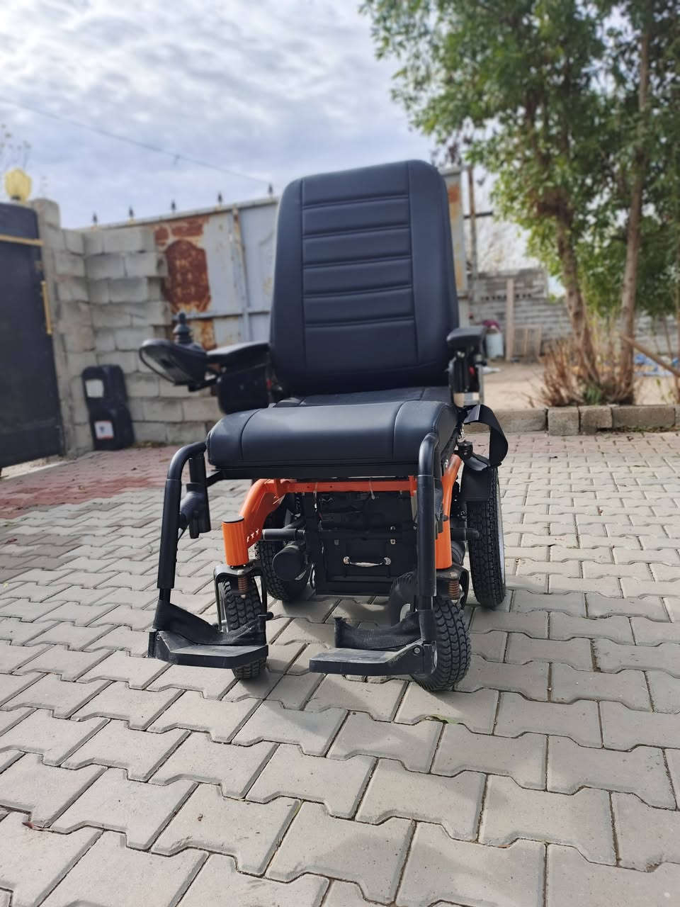 للبيع عرابة اجيات الخاصة سعر 800 بي مجال رقم ***********
