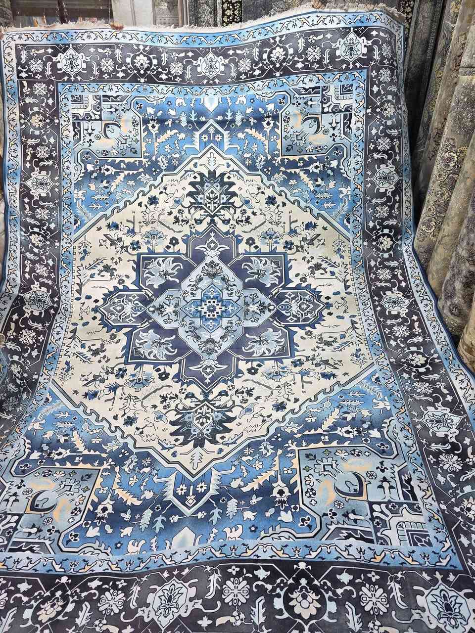 اللهم صلى على محمد وآل محمد 
تخفيضات #تخفيضات  بلاش كلودي vip الأصلي 
قياس 2.40☆3.40 
السعر 35.000 عرض خاص للحجز والاستفسار مراسلة الصفحه او الاتصال وات ساب ***********او ***********
