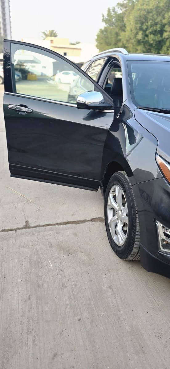 السلام عليكم 
شوفرليت كوينكس 
٢٠٢٠
برايمر 
فول مواصفات 
بيه ٤ قطع صبغ
كامله جاهزه بدون نقص
تحويل ثاني يوم
جنطه كهربائيه 
كشنات كهرباء تدفئه
رادار
بصمه
سعره ١٤٠ وبيه مجال
للاستفسار 
*********** واتس
