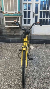 بايسكل للبيع سعر ١٠٠ وبي مجال رقمي 07901807221