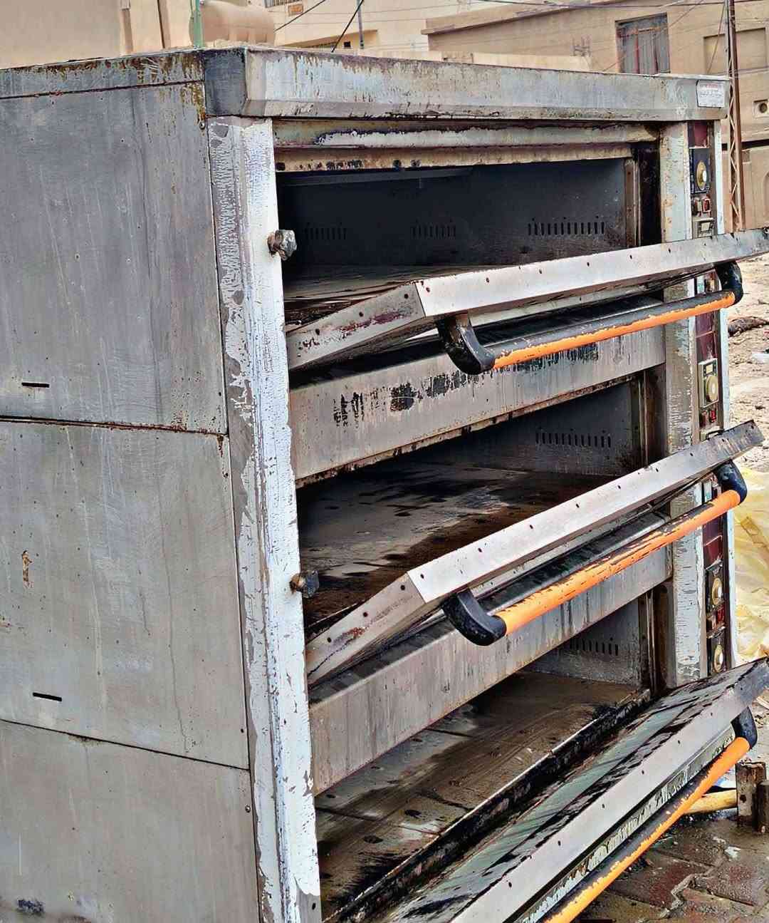 السلام عليكم فرن كهربائي للبيع مكاني ديوانية ‏
‪***********
