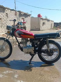 دراجة نارية • ١٧ كلك • معتنى بيها