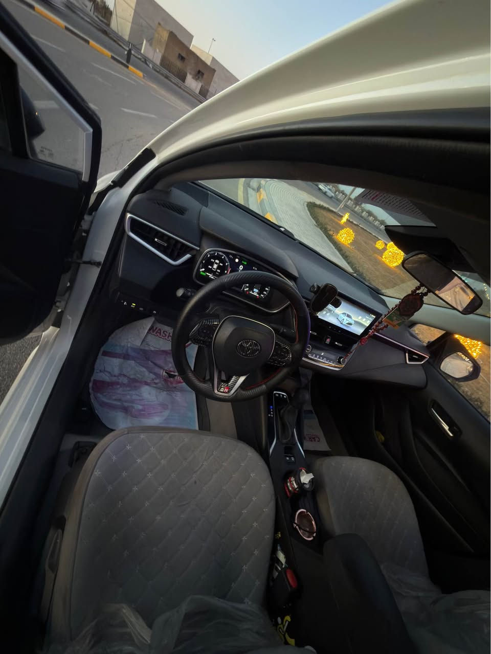 كورلا ليڤن 2024 للبيع

مواصفاتها الفول معروفه السياره نضيفه وجاهزة  ماشيه ٦٧ الف مكفوله رقمها بغداد باسمي  

مكاني بغداد حي الجهاد سعرها 140 

للاستفسار اكثر الاتصال*********** بغداد, العراق
