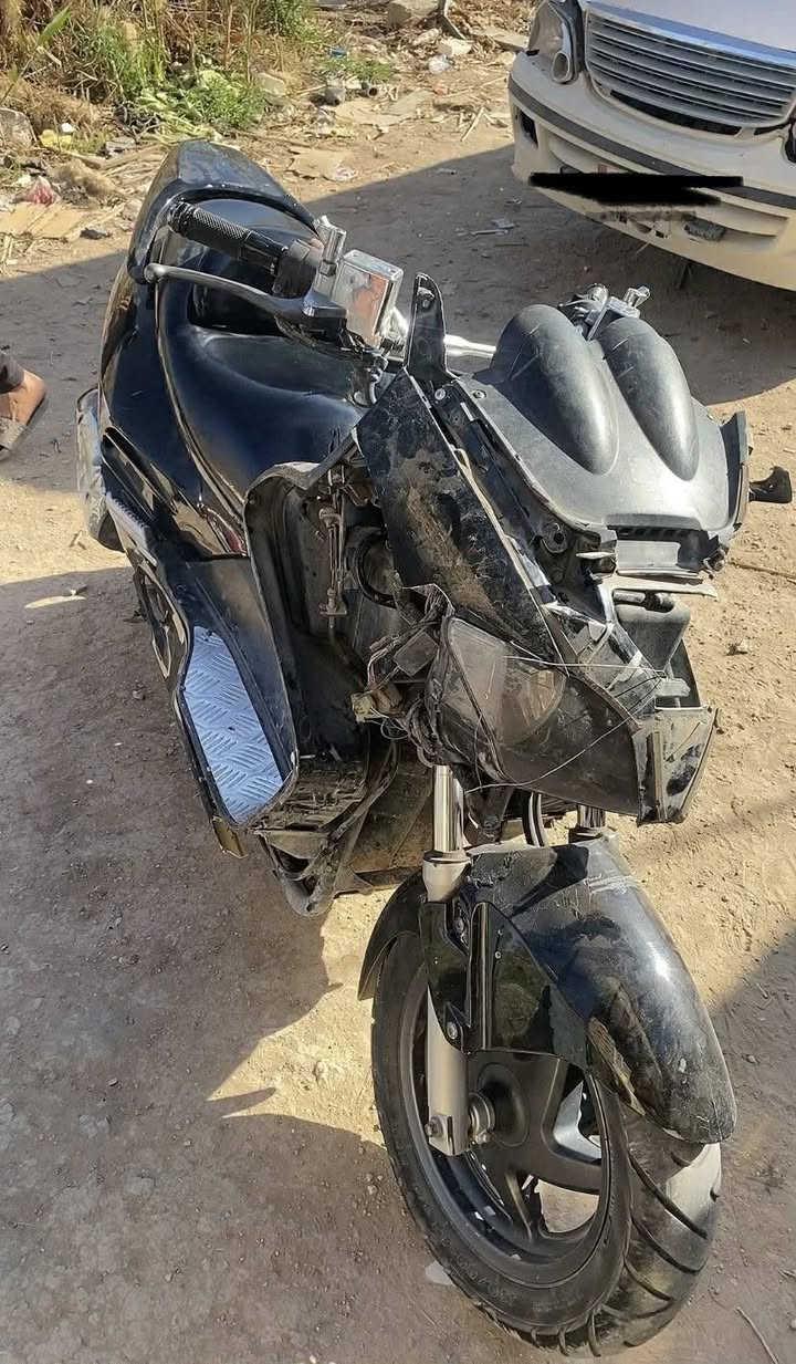 سلام عليكم للبيع دراجه حلوه عوزها بس كفر كدام نكره سلف ترايك وين ما يعجبك. السعر 400 وبيها مجال. 👈***********
