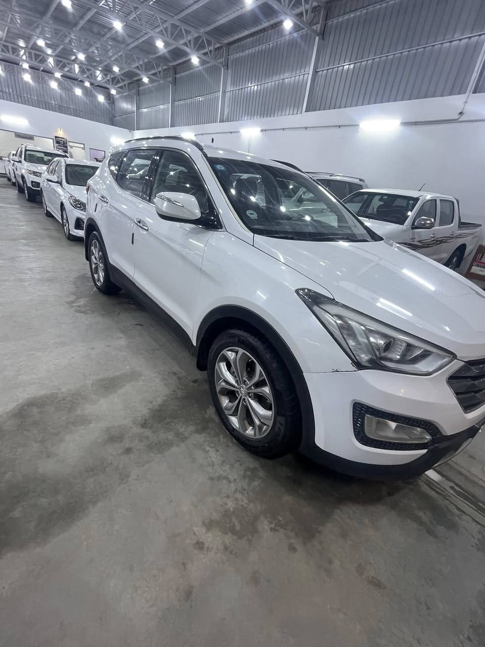 السلام عليكم سنتافيا موديل 14 خليجيه مكفوله من صبغ وتبديل محركها 6 سلندر ماشيه 130 الف حقيقي السعر 175 للاستفسار ***********
