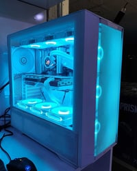 تحيه طيبه متابعينا الكرام.. تجميعه.. السعر  2,350,000  Case Lian Li La...