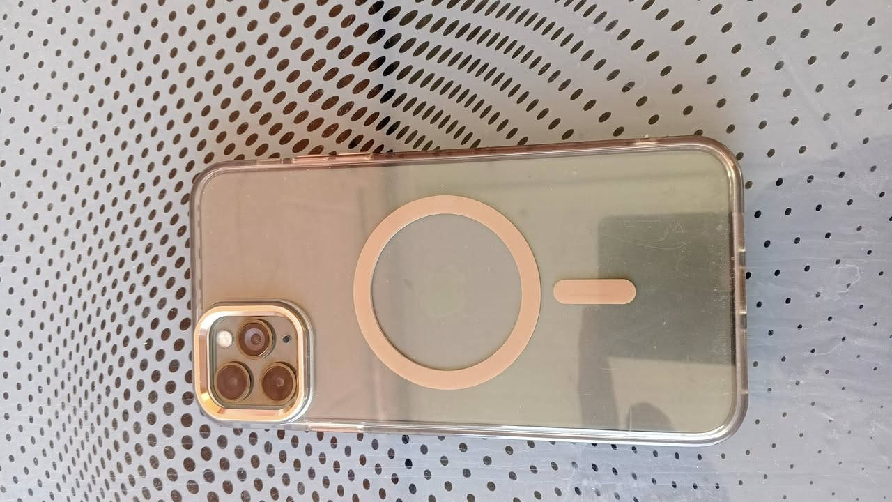 سلام عليكم آيفون 11برو ماكس مستخدم قليل مكفول بطاريه 95
السعر 450 بيه مجال قليل 
تفاصيل اكثر اتصل على الرقم ***********
