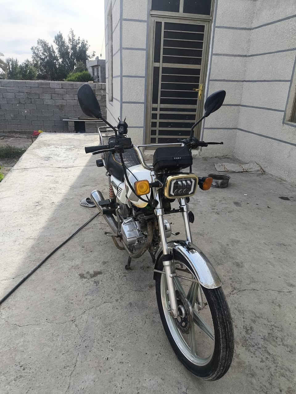 دراجه ايراني سيفان 5 كير مديل 2020
دراجه كامله كهربائيات شغاله ويل كب جديد تايرات نضيفه بريكات زينه  لانضوح لاتبخير شرط النعومه سعر 350بيها مجال مكاني بغداد بشعلة رقم تلفوني ***********
