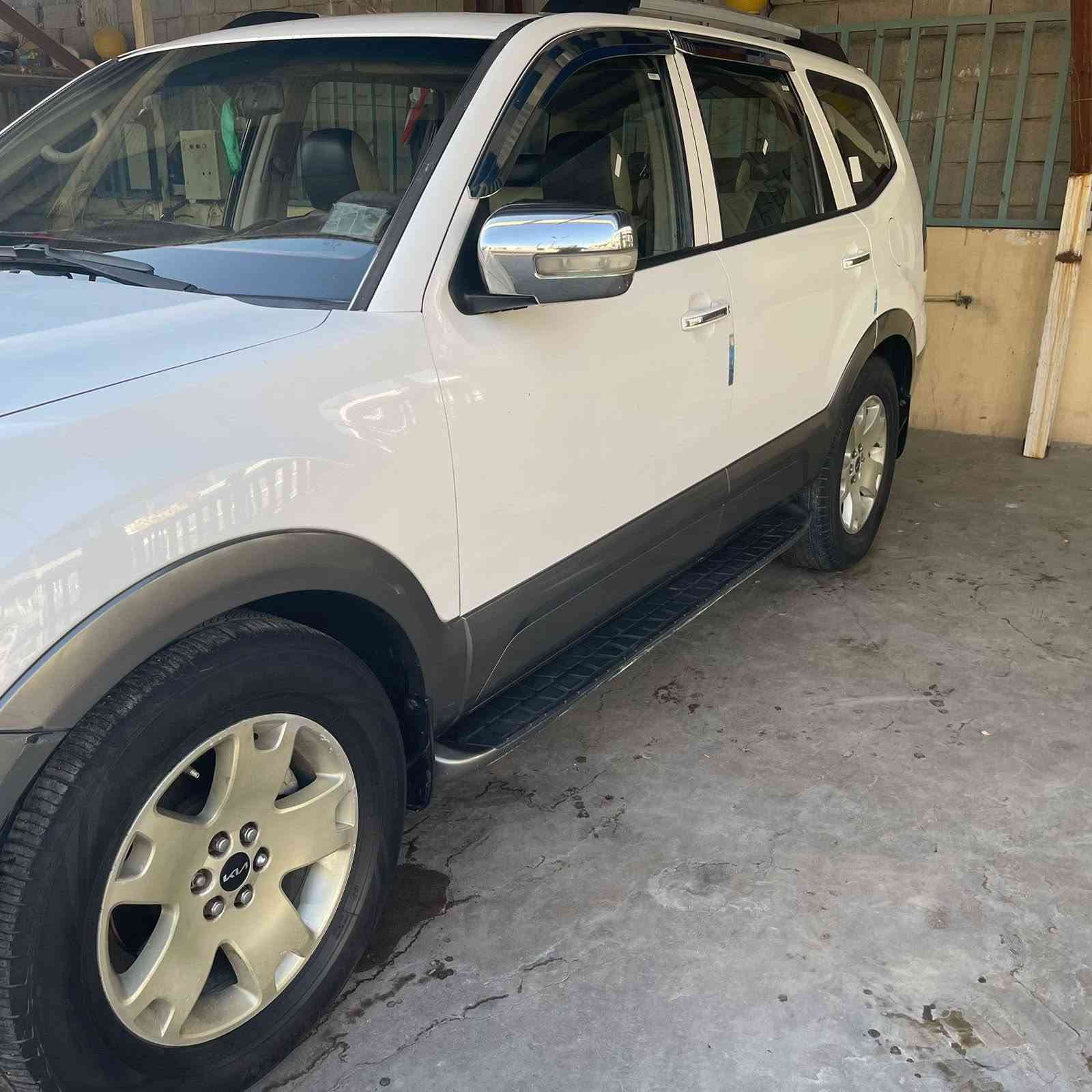 🚙 إعلان بيع سيارة كيا موهافي 2013

- الموديل: كيا موهافي 2013  
- الحالة: خالية من الضربات والصبغ – نظيفة جدًا  
- الاستخدام: سيارة بيت على يدي  
- الملاحظات:  
  - بعض الملاحظات مبينة في السونار والبنيد فقط (فتحة عند تبديل طابوقة).  
  - محرك السيارة جيد جدًا.  
  - نواقص خفيفة:  
    - كومبريسر التبريد فيه ضعف بسيط.  
    - مشط الستيرنج يحتاج تبديل لاستيك ورباطات.  

📞 للتواصل: ***********    
👤 محمد  
7نيسان بعقوبة

⚠️ الرجاء الاتصال من قبل الشراي فقط.
