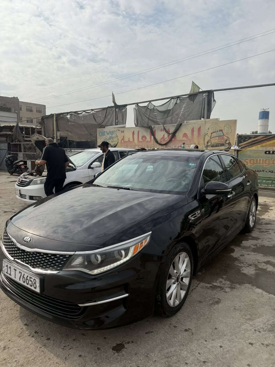 السلام عليكم
اوبتما 2016 وارد امريكي رقم بغداد 
فول مواصفات عدا الفتحة 
بصمة تشغيل + ابواب
مري شفط + قلاب 
كشن خزن + كهرباء
تدفئة ستيرن + كشنات 
داخل جلد
حادث السيارة قطعة وحده قبق جنطة 
صور الحادث موجودة بالمنشور 
السعر 127 
مكاني بغداد الامين الثانية 
***********
