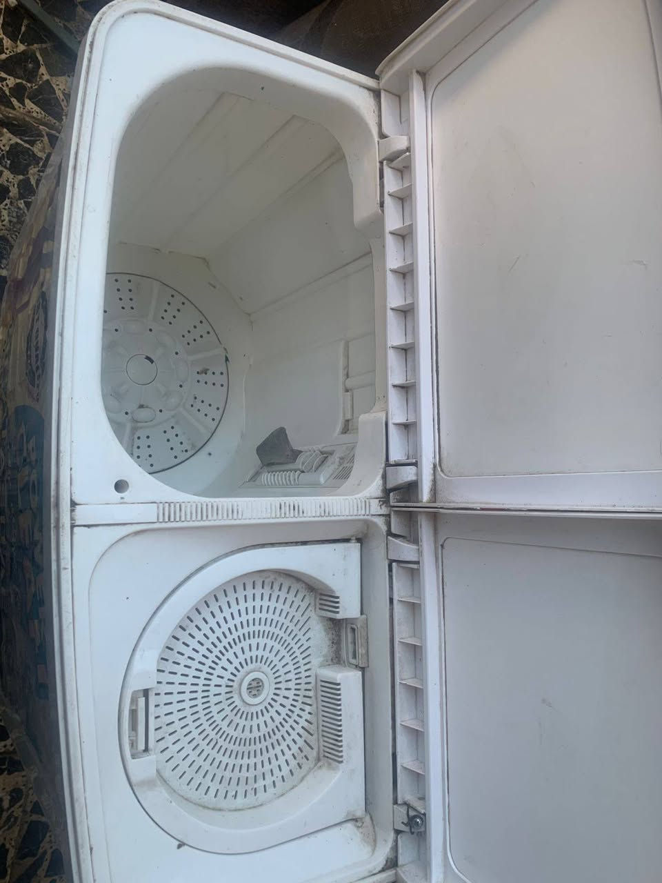 غسالة للبيع نظيفة مابيها اي عطل
مكاني العبيدي سعرها 80
***********
