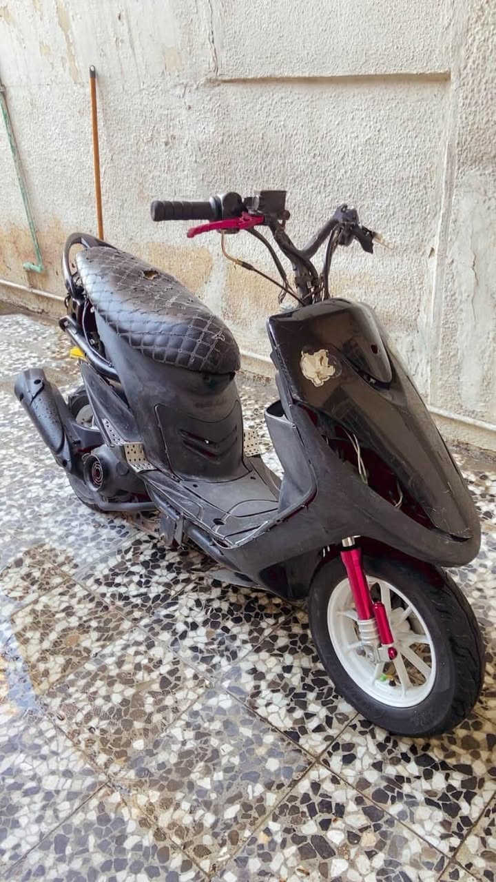 سلام عليكم وينهم ليدورون عدله مال لعب للبيع عل 400 الف وبيها مجال يرادلها شويه ترتيب رقمي ***********
