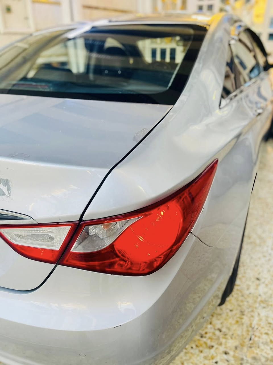 سوناتا موديل 2014 كصه جنطه شغل باجات دخول جديد
متومه شمالي طبق لاصل شرط الحاسبه مكان سياره بغداد 
سياره جاهزه مكينه 2000 دوش غاز غاز اصل انسه صرف 
بدون مراوس ابيع فقط السعر 47 رقمي ***********
