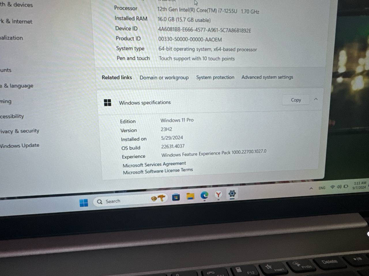 السلام عليكم 
لابتوب lenovo
 Think book
استعمال قليل جدا 
وهاي مواصفاتة ووزنة خفيف والشاشة لمس مع الباكيت

https://www.facebook.com/share/r/1bayfuQusz/?mibextid=wwXIfr


**إذا كنت صاحب هذا الإعلان وتريد حذفه لأي سبب، رجاءا أرسل رسالة إلى الدعم الفني**