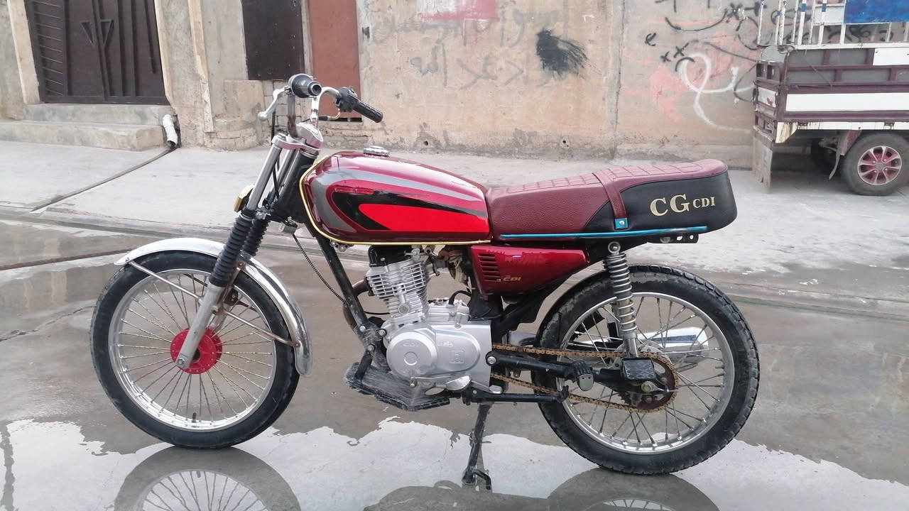 السلام عليكم دراجه  موديل 23 شرط ما مفتوح الماكينات النقص سيبايا خلفيه السعر 575 دراجه من كل شيء مقبوله تريده للشغل او للونسه والشراي يطب واتساب ***********

