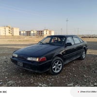 مازدا ٦٢٦ • ١٩٨٨