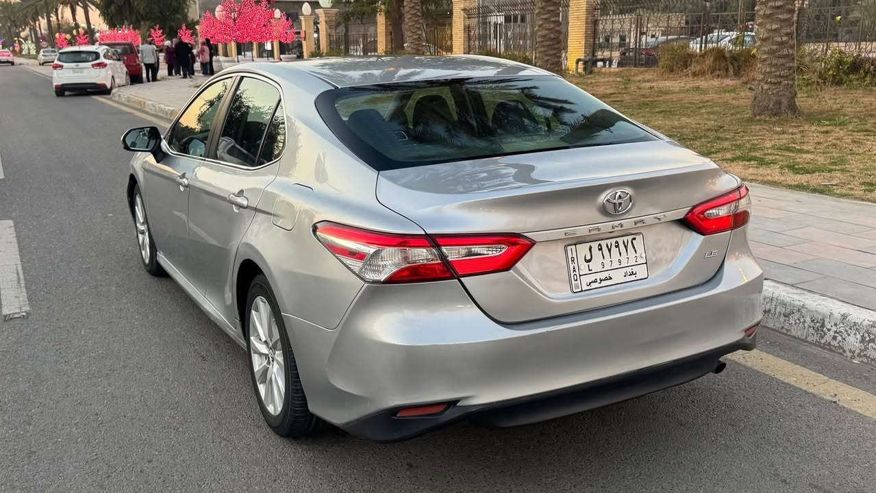 السلام عليكم
كامري لون سلفر موديل 2018

مواصفات LE

وارد امريكي ضربتها موضحة بالصور

اير باك مالتها سليم
تبريد ثلج 
رقم بغداد باسمي تحويل ثاني يوم

بيها طخة وشخوط عندي هنا ببغداد تم تصليحها  ايضاً موضحة بالصور

عليها نانو وبولش جديد

السعر 16 ونص


**إذا كنت صاحب هذا الإعلان وتريد حذفه لأي سبب، رجاءا أرسل رسالة إلى الدعم الفني**