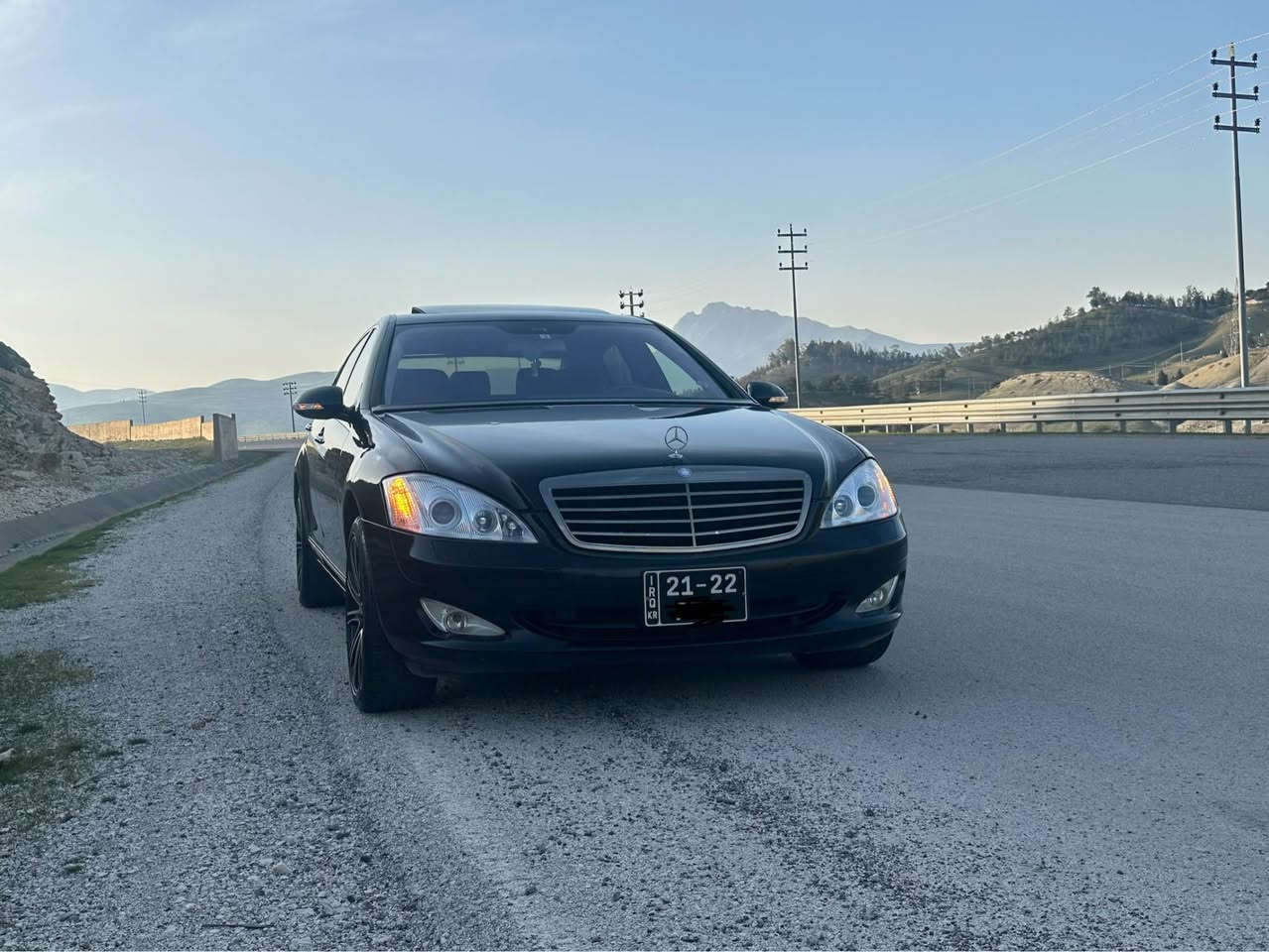 .                               بِسْمِ اللهِ الرَّحْمَنِ الرَّحِيْم
مارسیدس S کلاس 550 : مۆدێل 2008

فول مواسەفات دەرگا شه‌فت سڵایت ، سەلاجە ، پێنج پەردە ، مه‌ركه‌زی ، كوشن سارد و گه‌رم 
بۆیاخی ئێره‌ی نیه‌ سه‌یاره‌كه‌ تا دڵ حه‌زكات جوانه‌ 
بێ ڕەقەمە ساغە كۆدی بۆ كراوه‌ 120 هەزار ڕۆیشتووە
تایه‌ی تازه‌یە كامل سێرفزی تازه‌ بۆ  كراوه هه‌موو گیانی به‌شه‌رت مه‌كینه‌ی برخوی لێ با نه‌دراوه‌ گێڕ و مەکینە و تەبرید هەموو بەشەرت

سـعـر 90 

ژمارەی خاوەنی سەیارە☎️ *********** السليمانية, العراق
