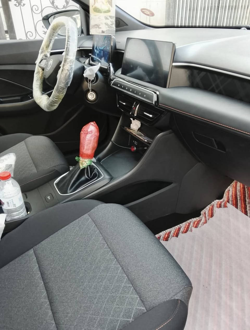 سلام وعليكم  للبيع MG3 موصفات استندر ضمان 6سنوات موديل 2026 ماشيه 3000 رقم كاتي اربيل باقي للرقم شهرين مكاني اربيل رقم *********** شراي يخابر  واني خادم
