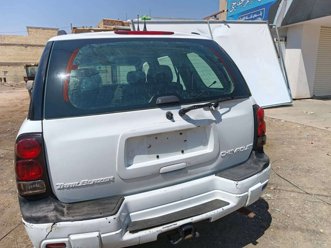 السلام عليكم
بلايزر مزاد رقم بغداد تاخذهة مرقمة بسمك 2004
السعر 60 وبي مجال
لل استفسار ***********
