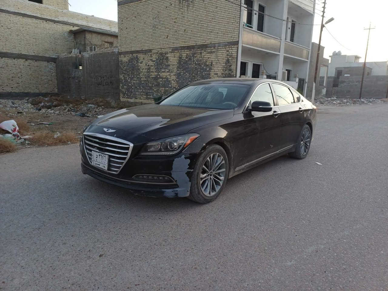 السلام عليكم اخوان للبيع هونداي جنسس موديل 2014 رقم بغداد الماني بسمي شرط تحويل محرك 6 سلندر 3800 سياره فول موصفات سياره بيها حادث وبيعها على حادثه كما واضح بل صور السعر 135 ورقه وبيه مجال لشراي للاتصال بل رقم *********** مكان سياره بغداد بغداد, العراق
