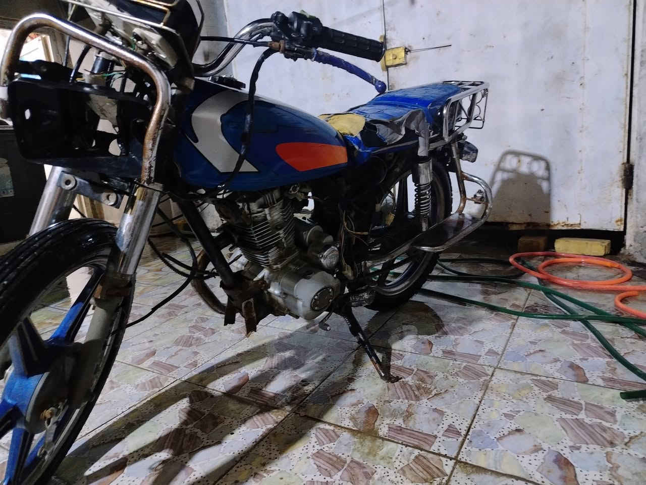 سلام عليكم دراجه بارت البيع كلك سعرهه300مكاني ناصريه مركز خلف المستشفى التركي ***********
