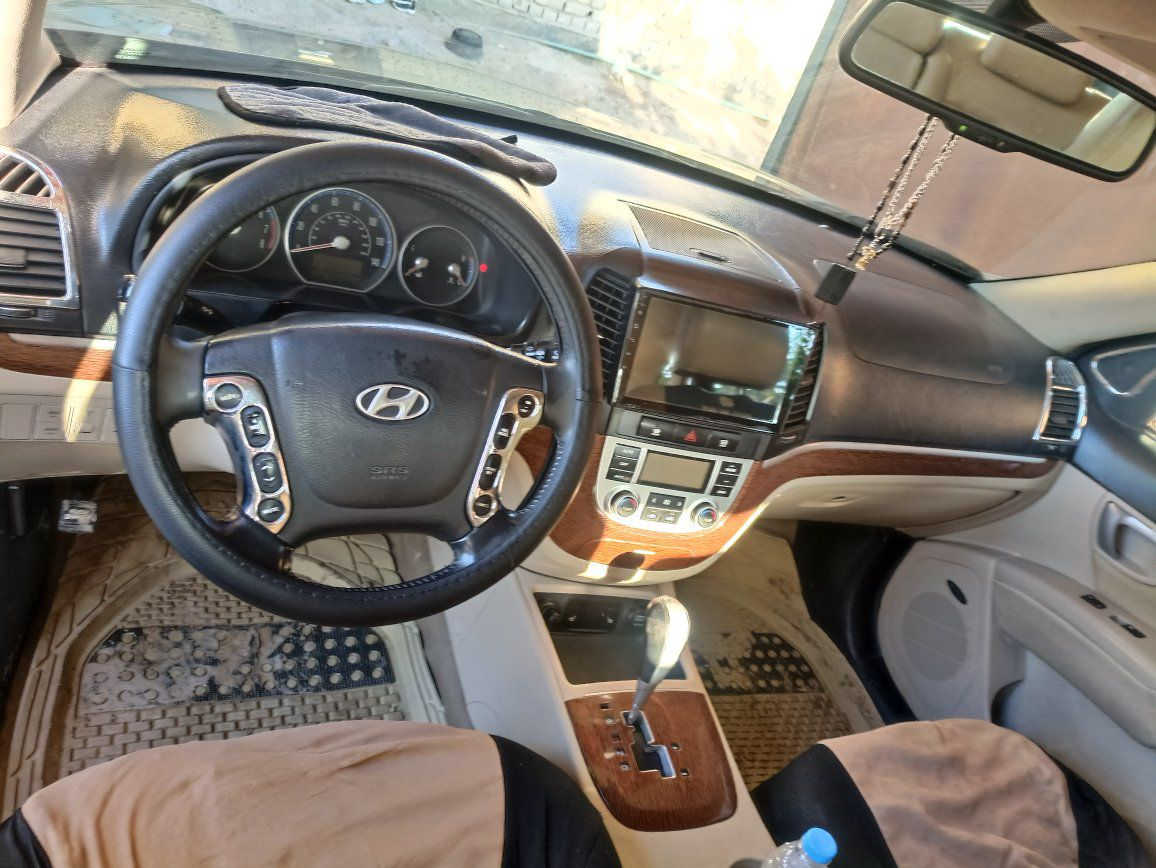 سلام عليكم

سنتافيا 2008وارد امريكي حادثه باب خلف العبري وبالعراق مصبوغه اثر جراد
مكفول من لحادث ولرباك بجم كبس
رقم بغداد الماني سنويه ل 2027 تحويل مباشر محرك 6 سلندر 3300 + كير جديد 5 نمر
تخم تاير  ستوني شاده صدر امامي خلفي جديد
السعر 100 وبيه مجال قليل 5 راكب
الاتصال ***********
