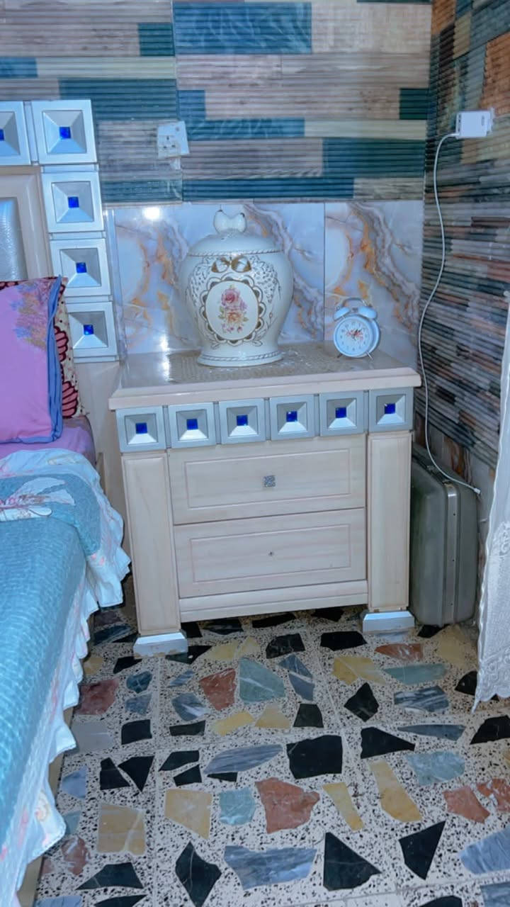 غرفه تركية اي ضرر ما بيها مكانها حي اور ما عندي توصيل ب٤٥٠ قفلها من الاخير ٧ قطع


**إذا كنت صاحب هذا الإعلان وتريد حذفه لأي سبب، رجاءا أرسل رسالة إلى الدعم الفني**