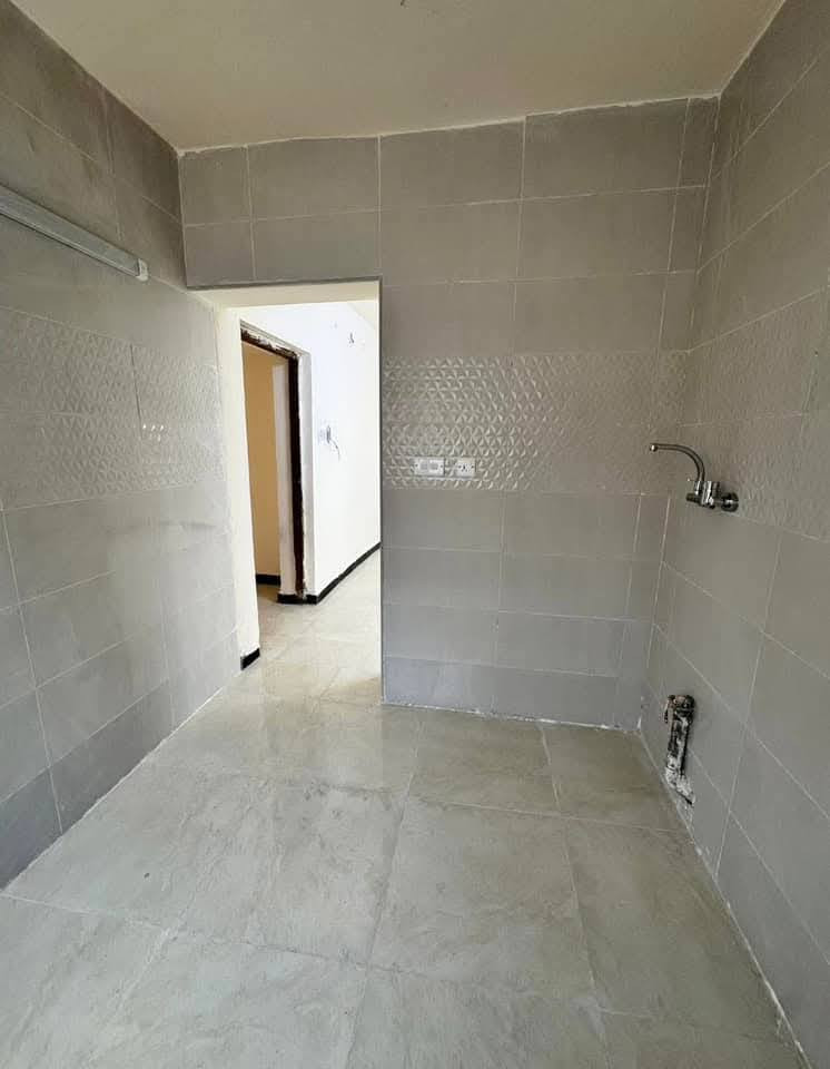 للايجار طابق اول غرفة وصالة ومطبخ وخدمات السيدية مربع الاربعمية ايجار ٥٠٠ الف للاستفسار ***********
