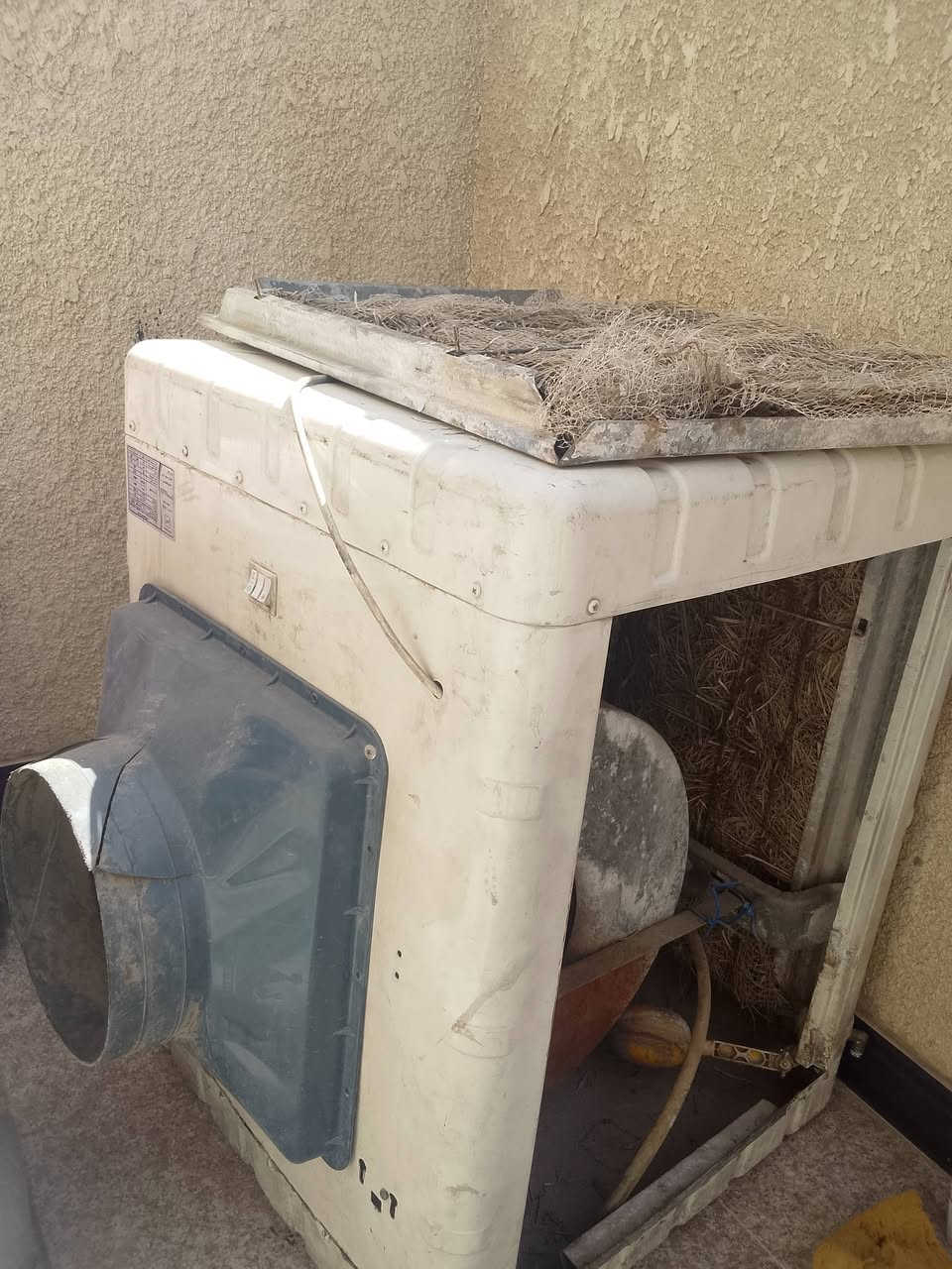 ثلاجه مبرده وسط للبيع سعر ٢٠٠الاف بغداد اعلام


**إذا كنت صاحب هذا الإعلان وتريد حذفه لأي سبب، رجاءا أرسل رسالة إلى الدعم الفني**
