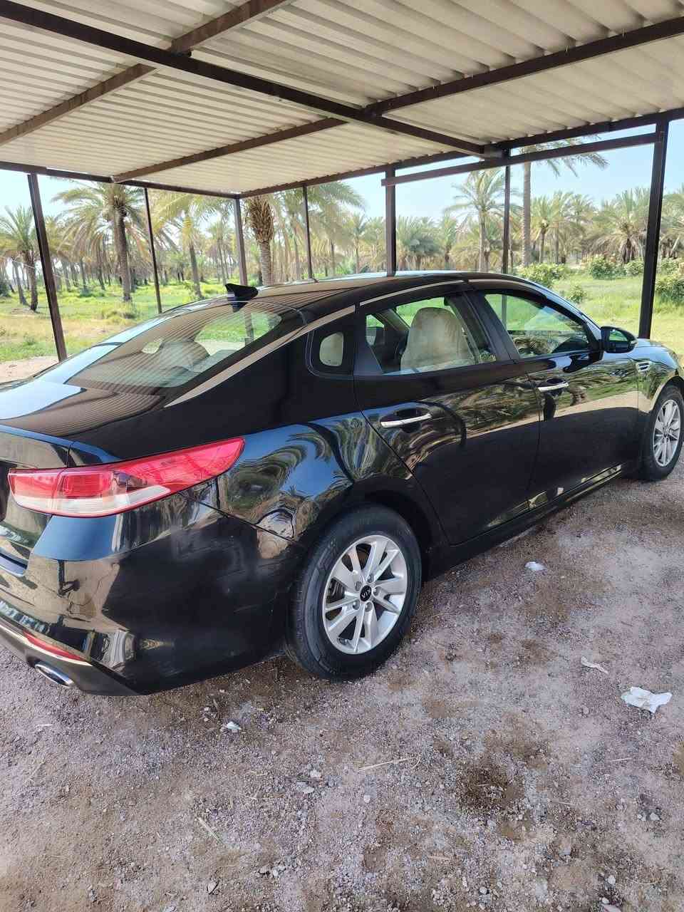سلام عليكم اوبتما للبيع مديل 2017 مكينه 2400 مكفوله السياره بيه جاملغ امامي بدون داخل فقط وبيه ملاحظات بسيطه كلش كير وحداديه وتبريد مكفولات رقم أربيل تريد تحويل تريد وكاله ترهم مراوس حسب القناعه مكان السياره كوفه ام عباسيات للاستفسار *********** السعر ١١٥ وبيها مجال قليل
