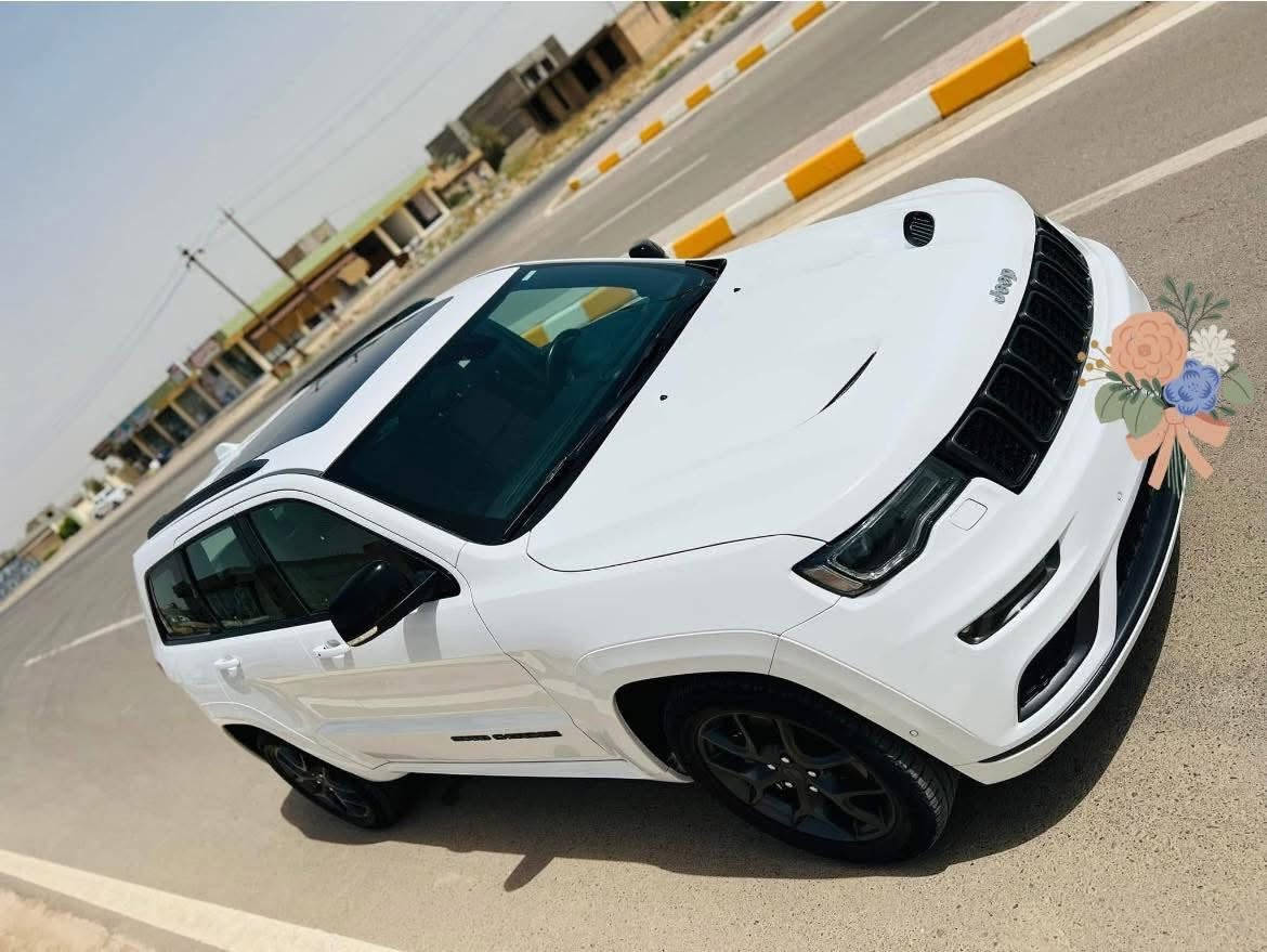 السلام عليكم ورحمة الله
للبيع جيب اس  ١٩ 

السياره نظيفه واستخدام بسيط 

رقم بغداد  

المحرك : V6.  3.6L  

السياره ماشيه 55 الف كيلو 

المواصفات : 

* نظام تحذير عند تجاوز السرعة المحددة. 

* المرايا الجانبية قابلة للطي كهربائيا

* سقف بانوراما 

* شاشه كبيرة 

* نظام الخرائط (GPS) .

* كاميرا خافيه دواره

* المصابيح الأمامية زنون LEB مع لد نهاري

* دخول ذكي. 

* بصمة 

* تشغيل عن بعد .

* الصندوق الخلفيي كهربائي . .

* ذاكرة لحفظ وضعيات الجلوس للسائق. 

* المقاعدالأمامية كهربائي.

* المقاعد الأمامية  تبريد وتدفئة .

* مقود السائق هيتر مع فول تحكم

*حساسات خلفيه

* دمام خلفي

* رادار خلفي يمنع التصادم

* نظام ايكو اقتصادي

* نظام اطفاء المحرك عند الزدحامات

* نظام سبورت

* نظام مانع النزلاق

* نظام تثبيت السرعه

* ماوس تحديد الوضعيات القيادة

 *بعد بيه مواصفات ممذكوره 

للاستفسار ***********

مكان السيارة بغداد@

