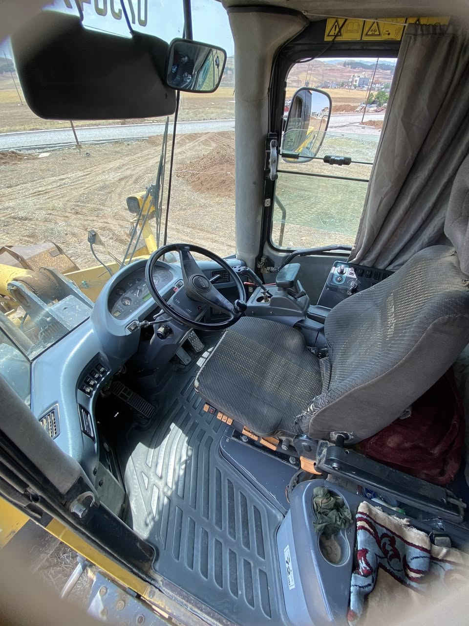 شفر كوماسو بوفروتني رقم دهوك تحويل مباشر حجم 380 موديل 2003   رقم كورك***********
