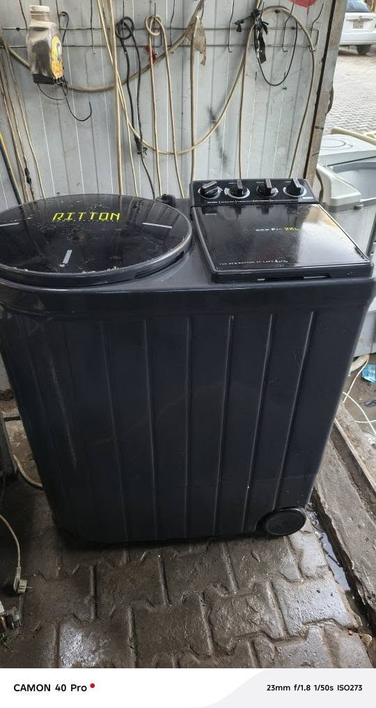 غسال حجم ١٥ كيلو سعر ٨٥ الف شغاله عالفحص للاتصال *********** اكو توصيل بغداد, العراق
